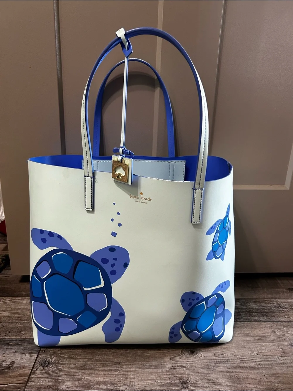 kate spade leather Blue sea Turtle Tote bag
